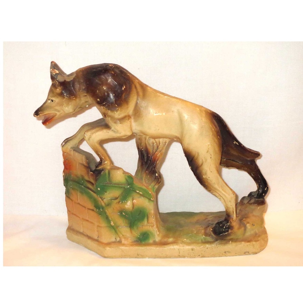 Antique German shepherd figurine given as prizes at fairs in 1930-50